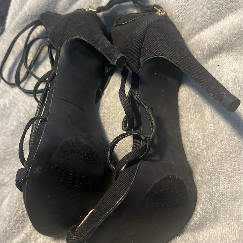 Sandals - Picture 3 of 4